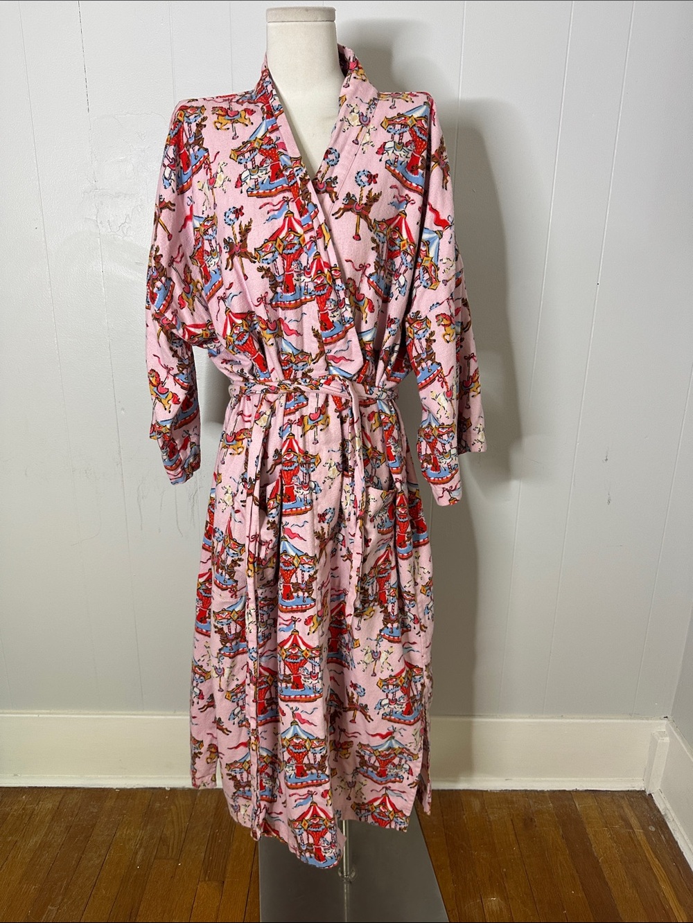 Printfresh Flannel Christmas Carousel Animal Pink Robe Kathy Hilton Collab